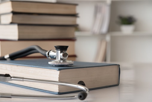 Ten Key Tips for Balancing School, Work, and Life as an NP Student