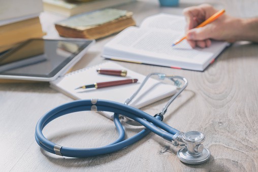 How to Choose the Nurse Practitioner Certification That’s Right for You